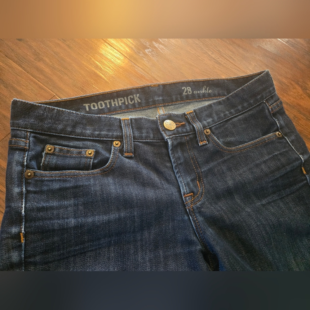 J. Crew Toothpick Ankle Dark Wash Jeans Size 28